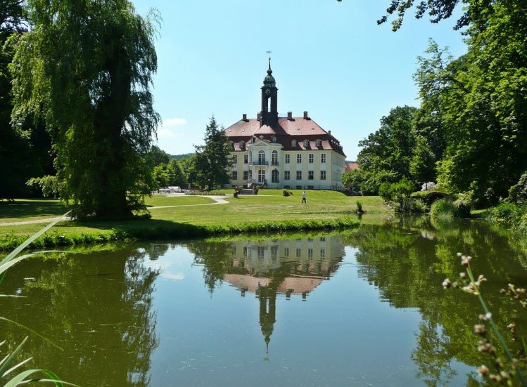 Schloss Reinhardtsgrimma, Glashütte, Germany, Germany